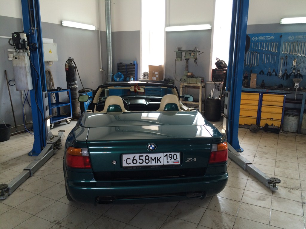 Октябрь 2015 BMW Z-1 138